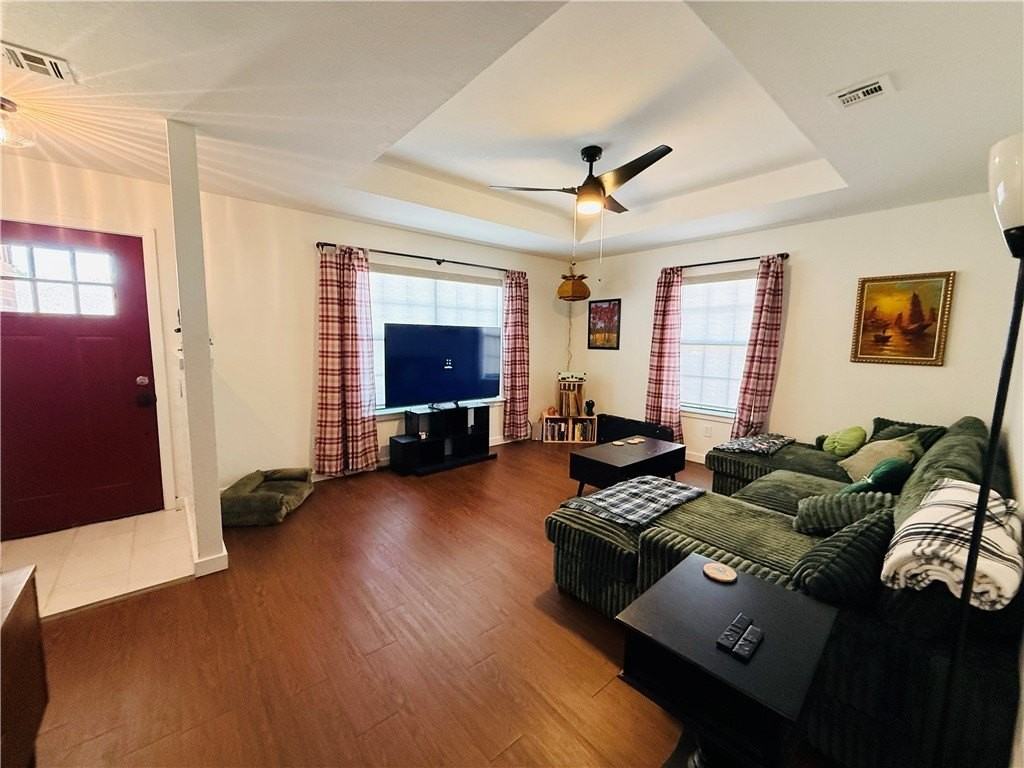 2 Holly Dr #B - Photo 4 of 22