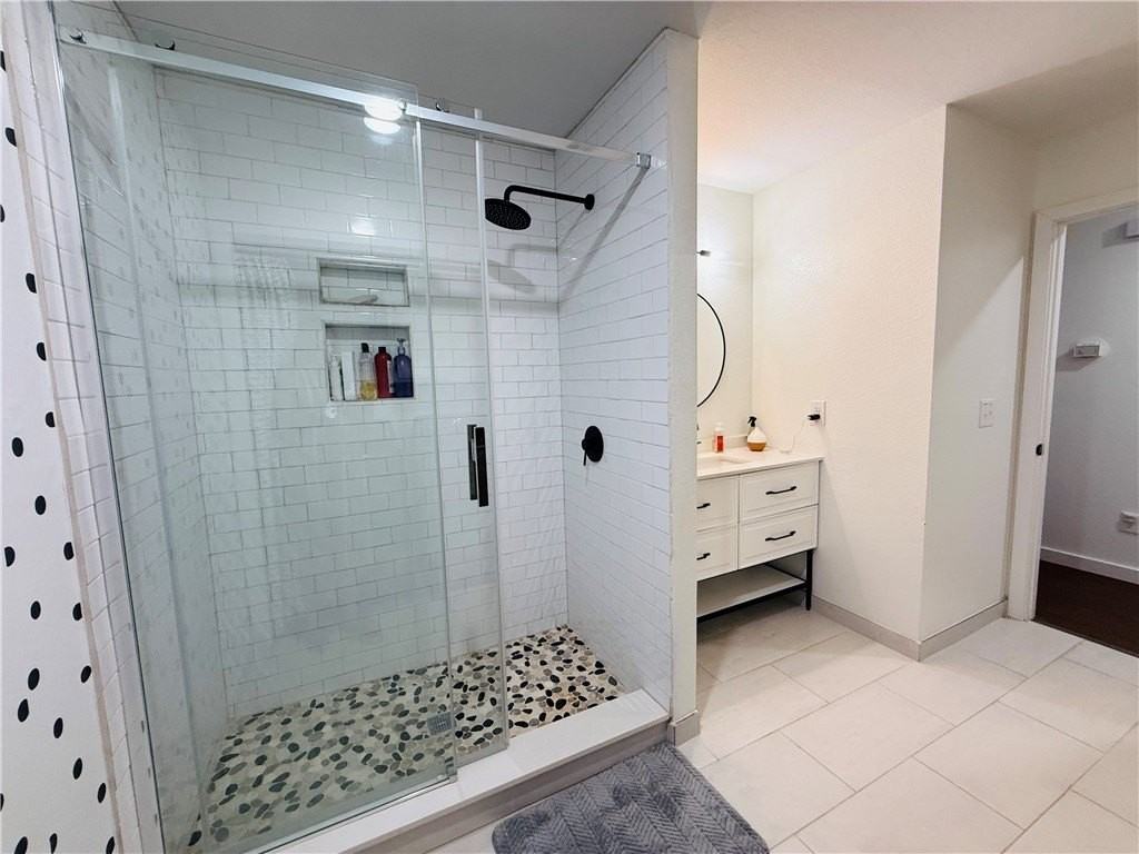 2 Holly Dr #B - Photo 7 of 22