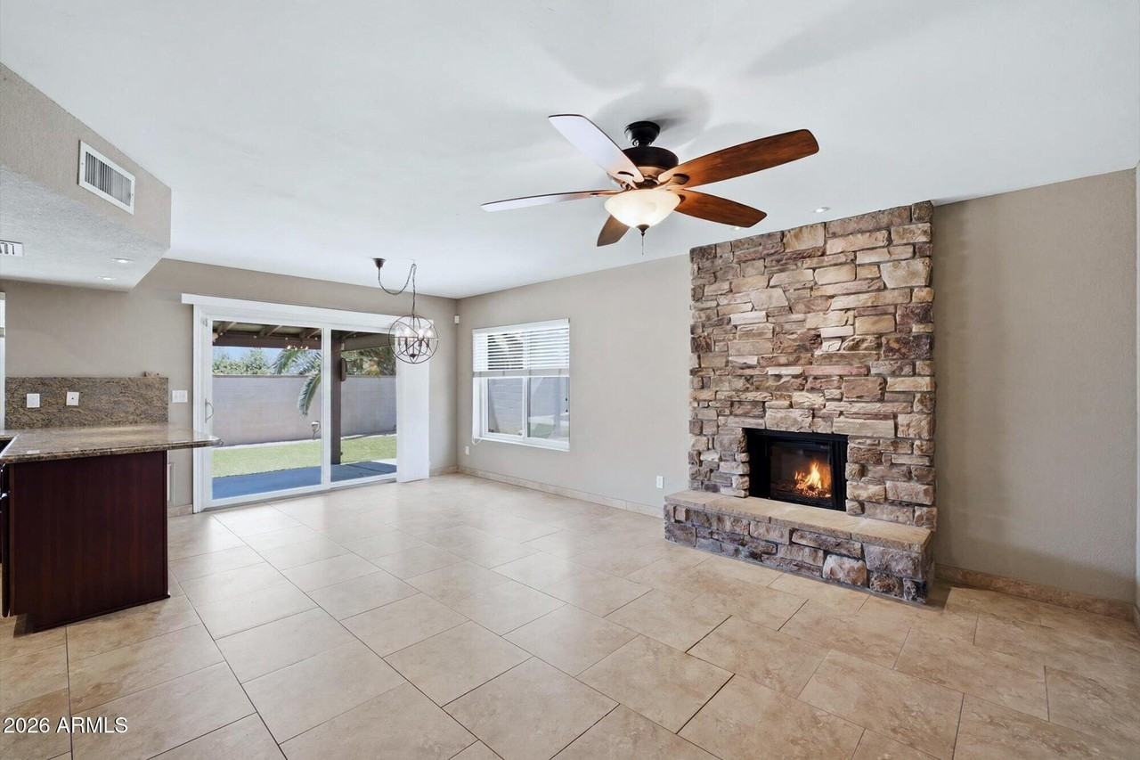 6259 E Acoma Dr - Photo 3 of 13