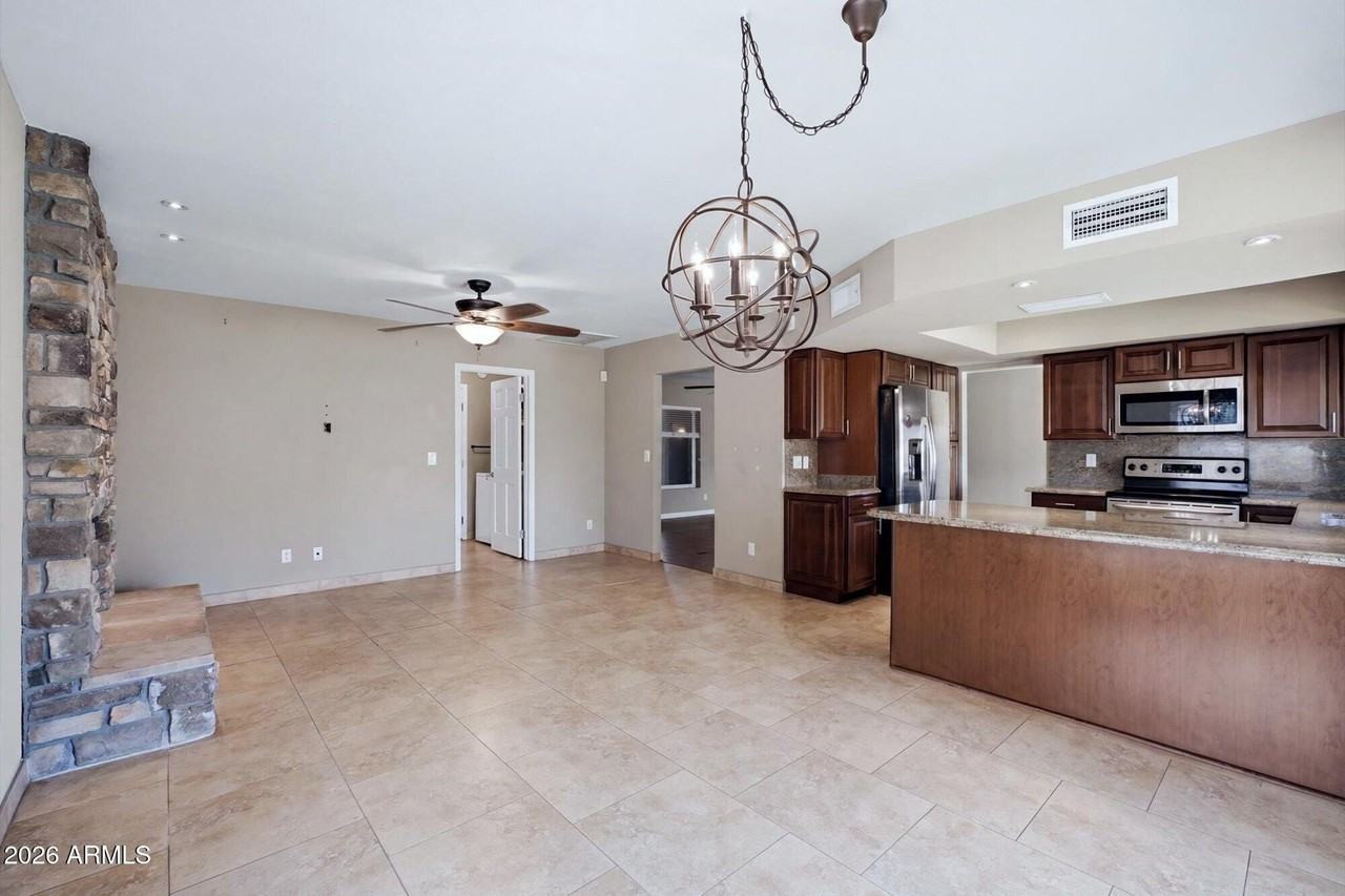 6259 E Acoma Dr - Photo 4 of 13