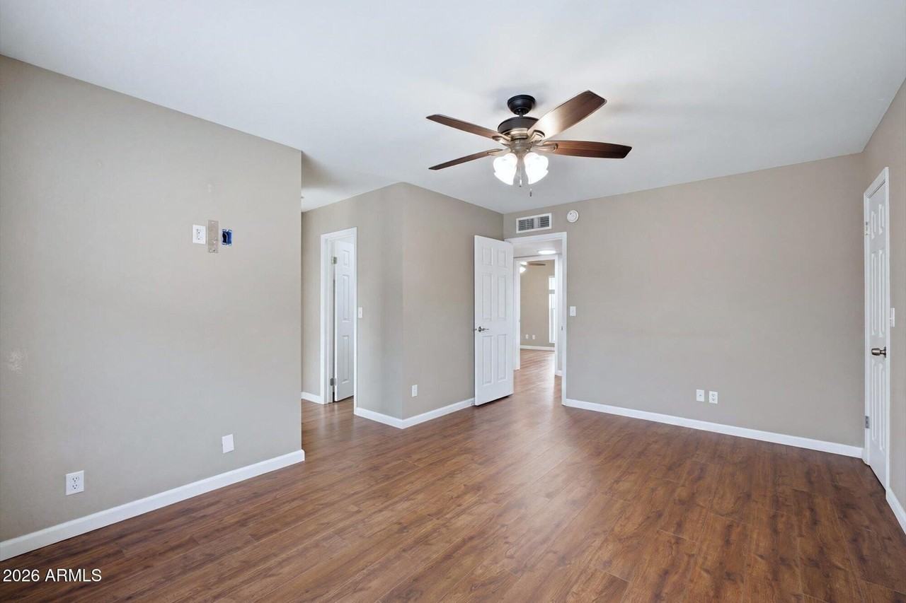 6259 E Acoma Dr - Photo 5 of 13