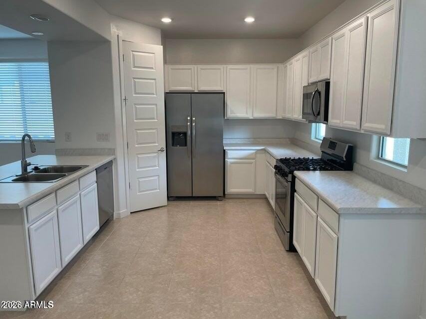 16524 W Alameda Rd - Photo 7 of 28
