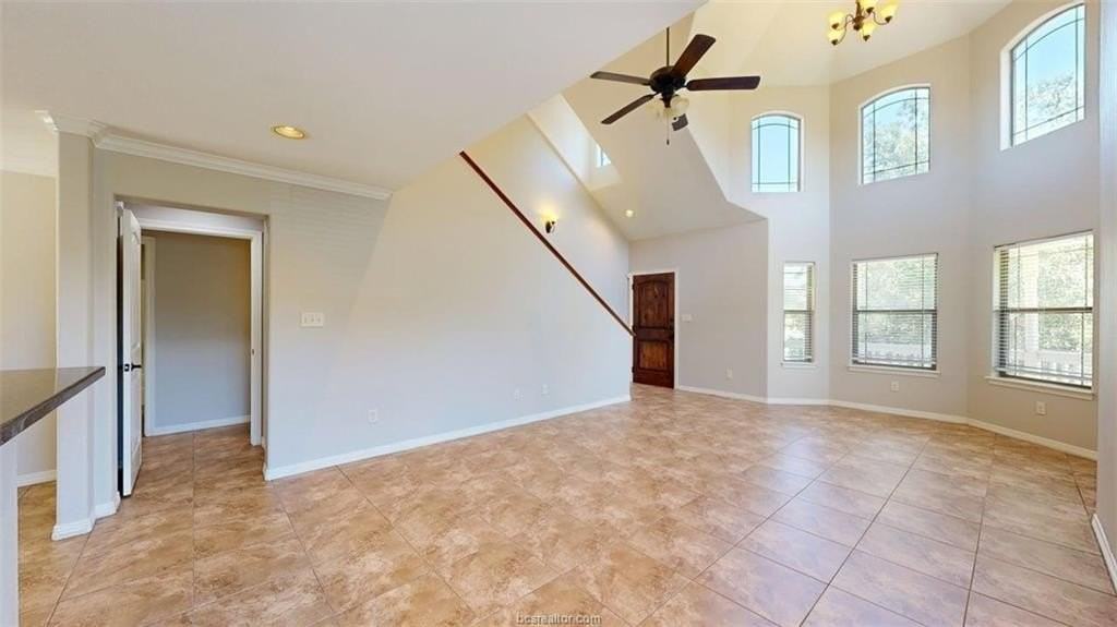 454 Chimney Hill Dr - Photo 5 of 41