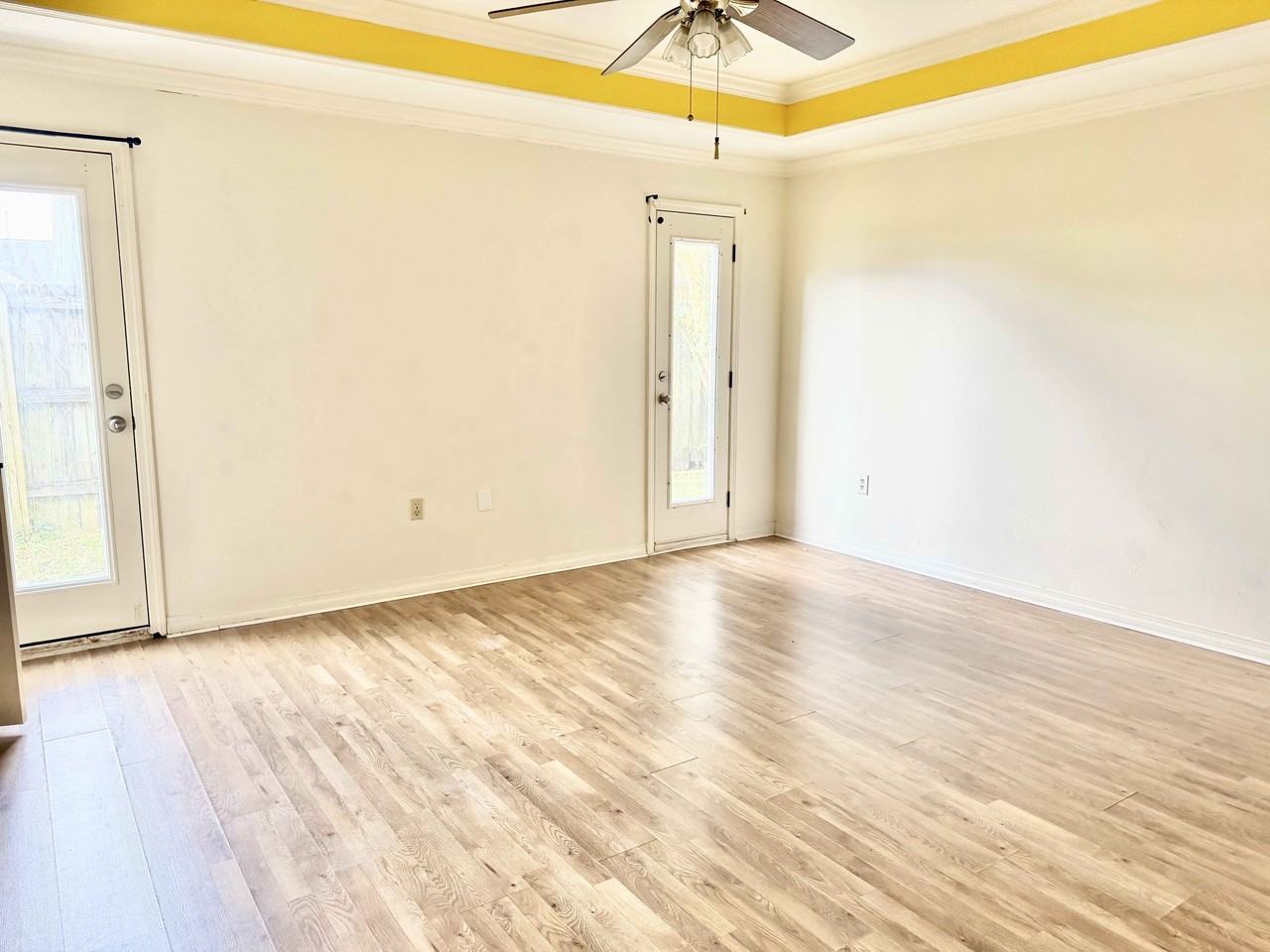 145 Croydon Ave #1 - Photo 6 of 11
