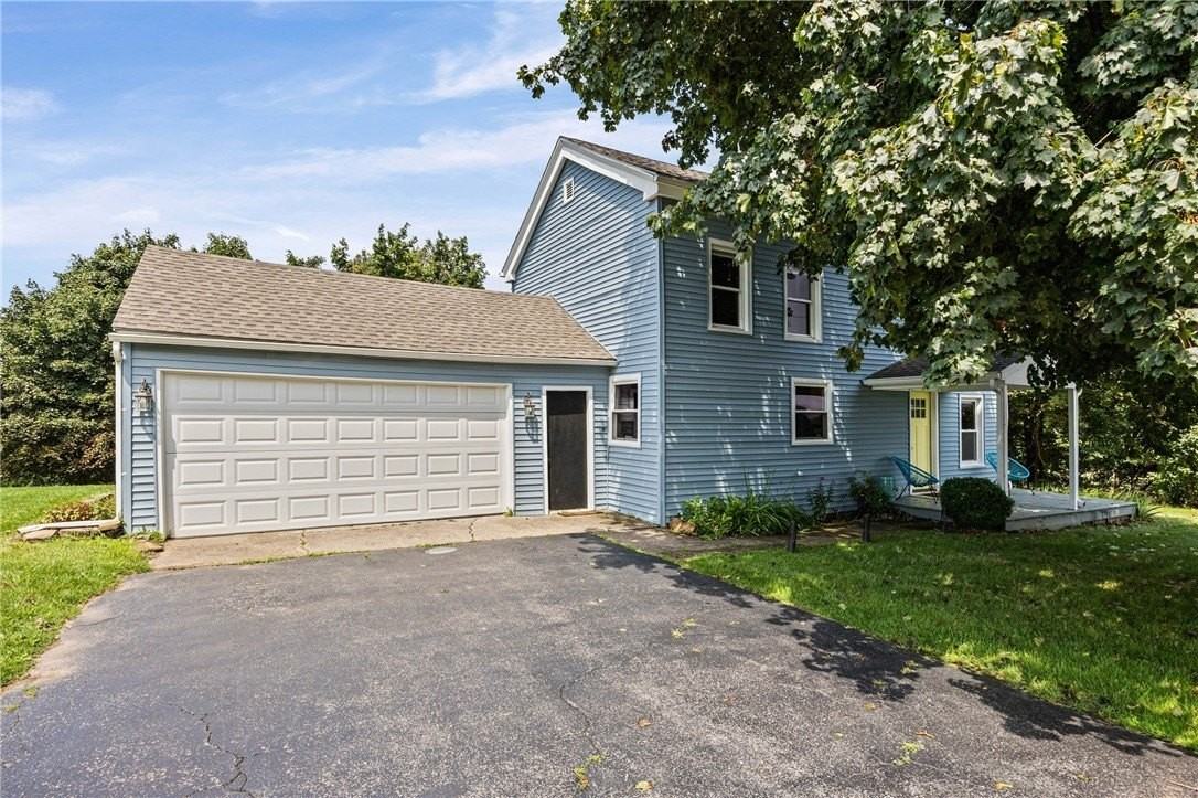393 Mendon Center Rd - Photo 2 of 25