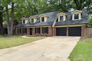 10 Woodbridge Dr - Photo 1 of 1