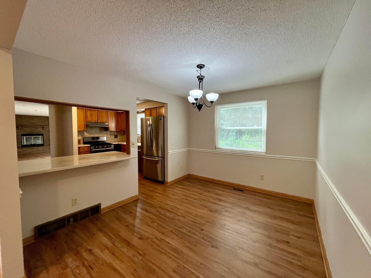 2775 Amana Ct - Photo 5 of 29