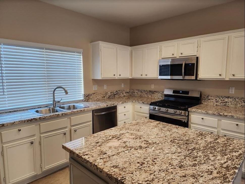 766 Ventana Rdg - Photo 7 of 25