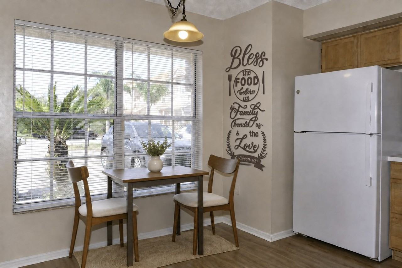 860 Monopoly Ct - Photo 7 of 29