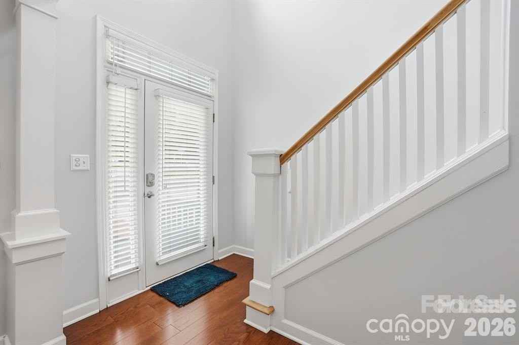 19512 Topgallant Dr - Photo 6 of 46