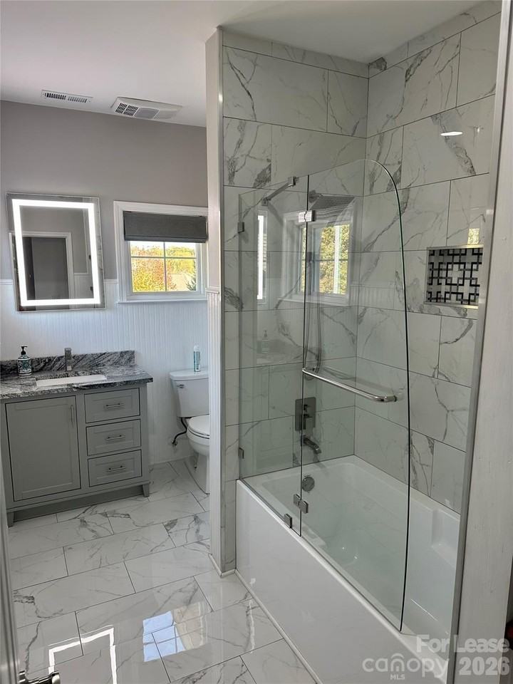 18823 Cloverstone Cir - Photo 2 of 5