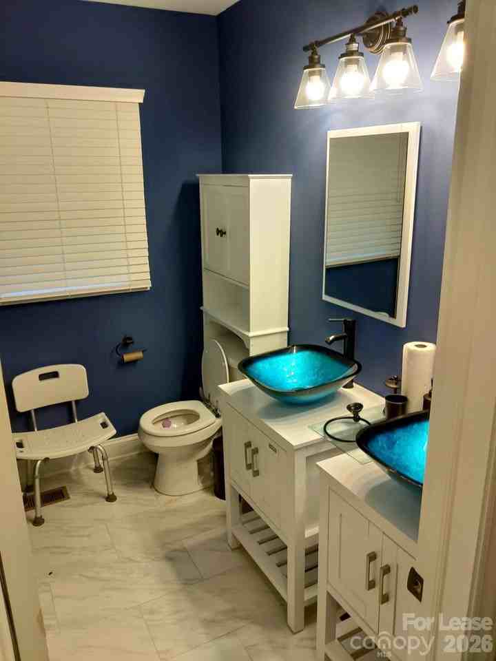314 N Linwood Ave - Photo 5 of 9