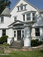 featured image of 137 Broad St #3