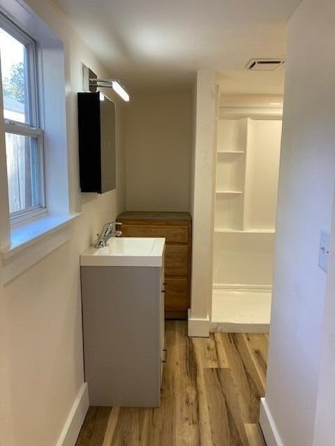 3176 Accabee Rd #C - Photo 4 of 8