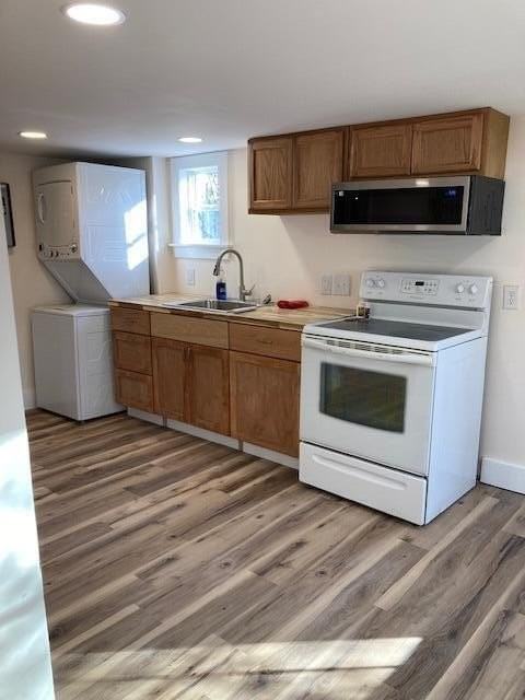3176 Accabee Rd #C - Photo 6 of 8