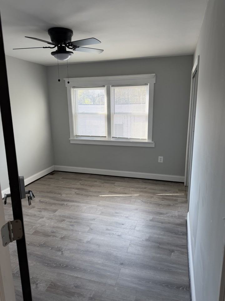 3236 Lohrs Lane #1B - Photo 2 of 13