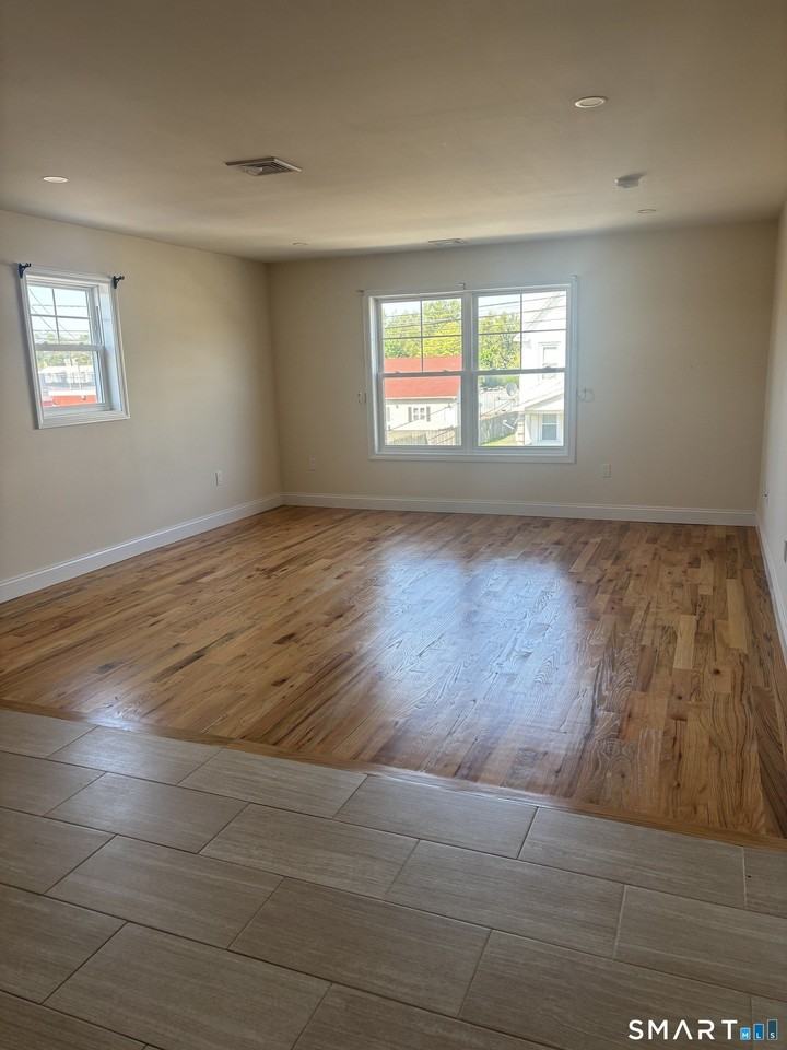 35 Hemingway Ave #C - Photo 4 of 13