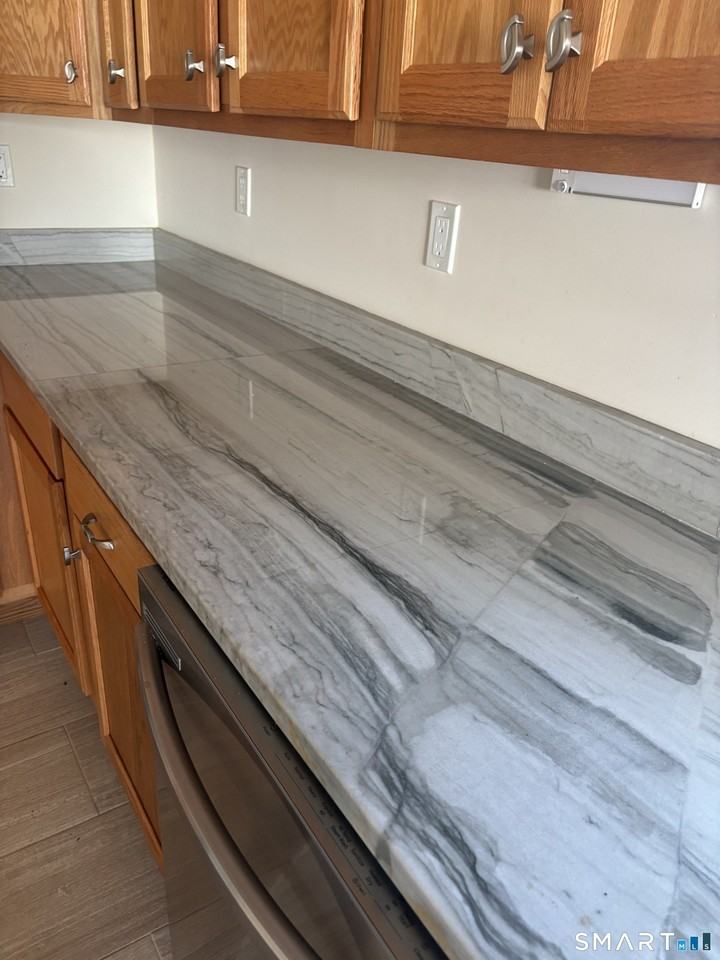 35 Hemingway Ave #C - Photo 5 of 13