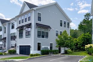 25 Brentwood Cir #25 - Photo 1 of 1