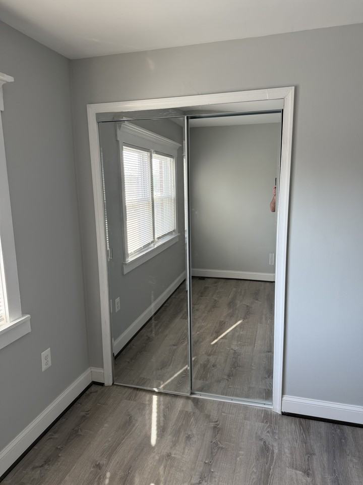 3236 Lohrs Lane #1B - Photo 4 of 13