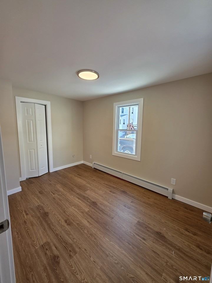14 Smith St #1 - Photo 6 of 8