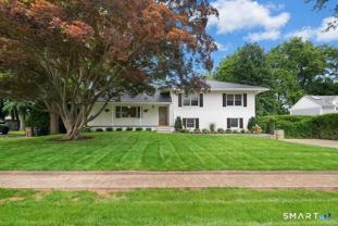 34 Davenport Dr - Photo 1 of 1