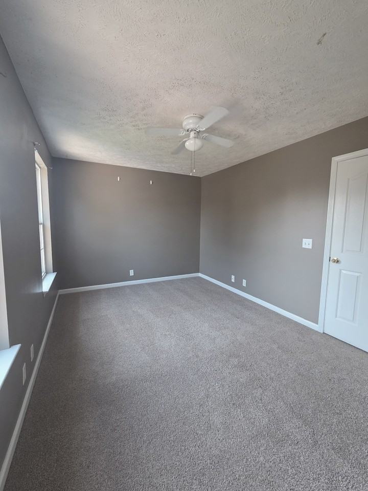 261 Indian Park Dr #1 - Photo 7 of 8