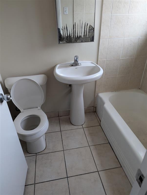360 Dundas Street #201 - Photo 5 of 7