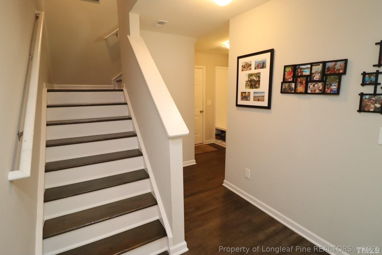 584 Grand Central Sta - Photo 4 of 46