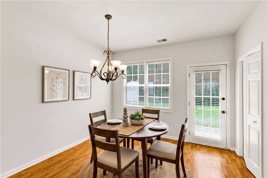 3862 Guilderoy Ln #3 - Photo 3 of 28