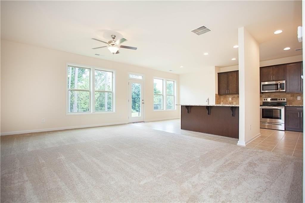 4505 Almanor Cir - Photo 7 of 50