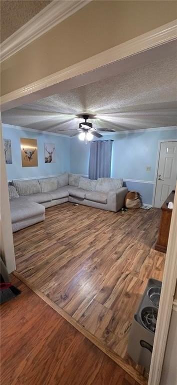 5831 Fieldstone Ct - Photo 4 of 26