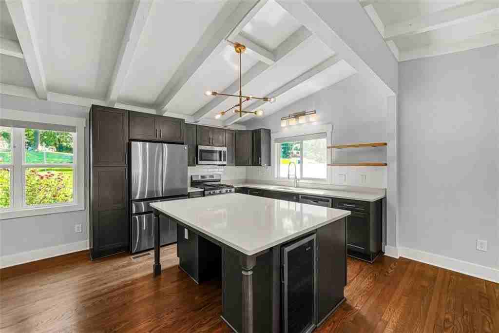 3476 Alison Dr - Photo 7 of 30