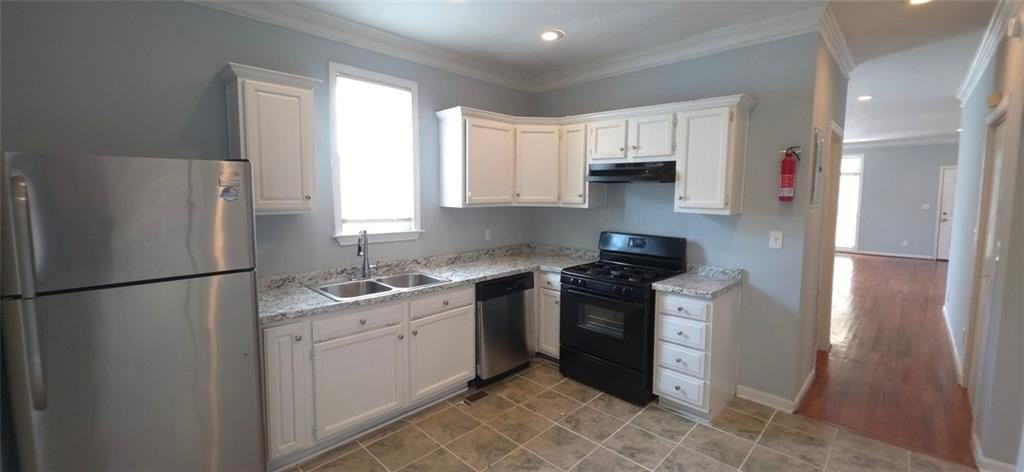 699 Smith St Sw - Photo 7 of 20