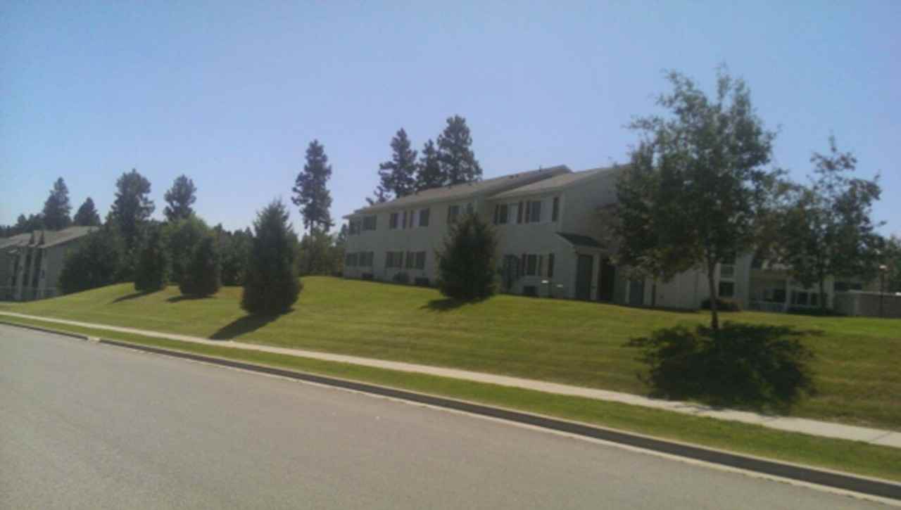 Park Ridge Apartments - Photo 2 of 2