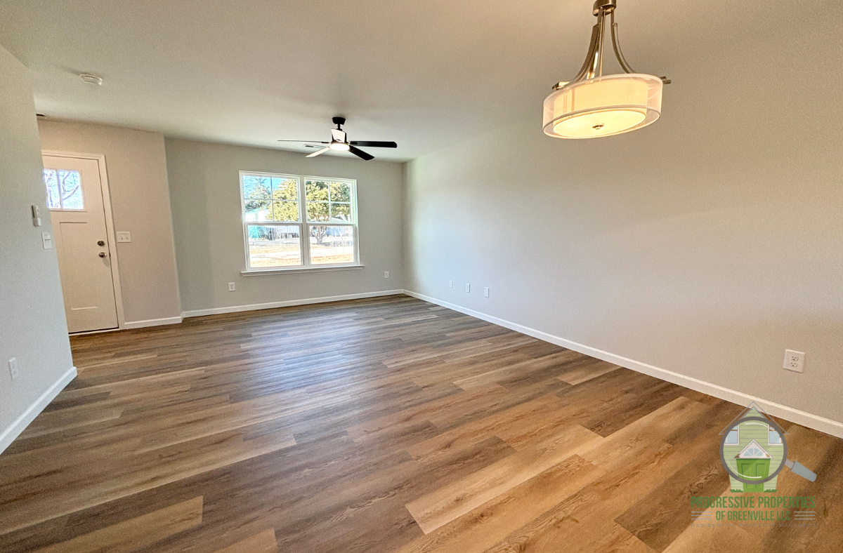 377 Echo Cir #1 - Photo 2 of 13