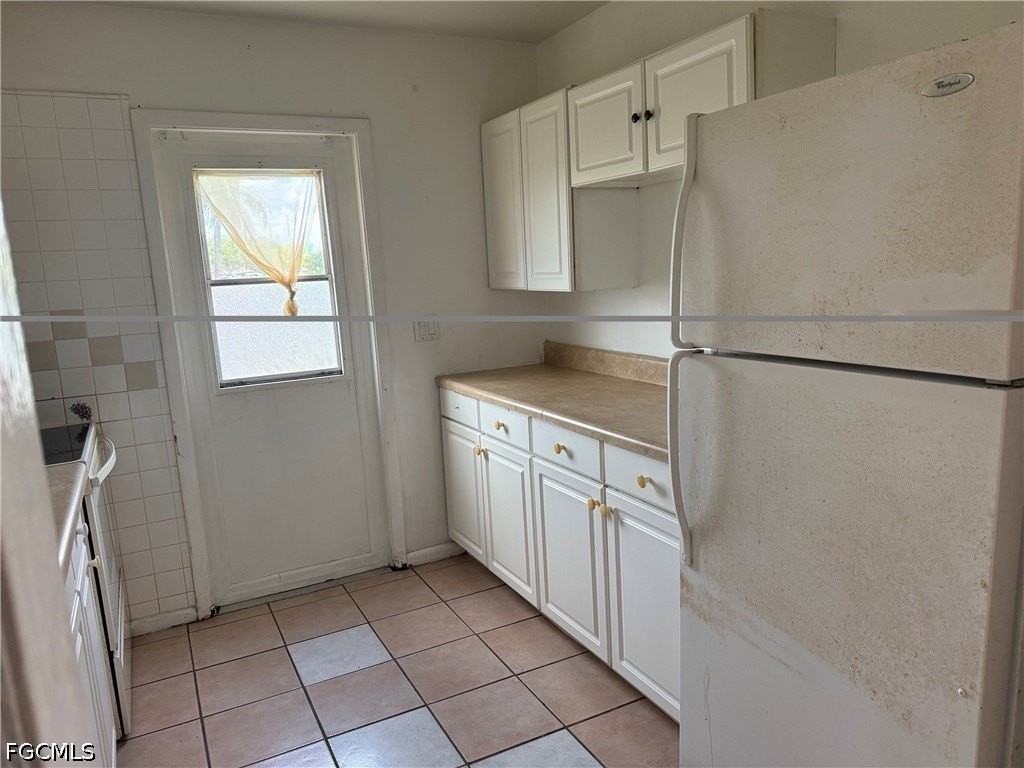 1131 S Loop Blvd - Photo 4 of 6