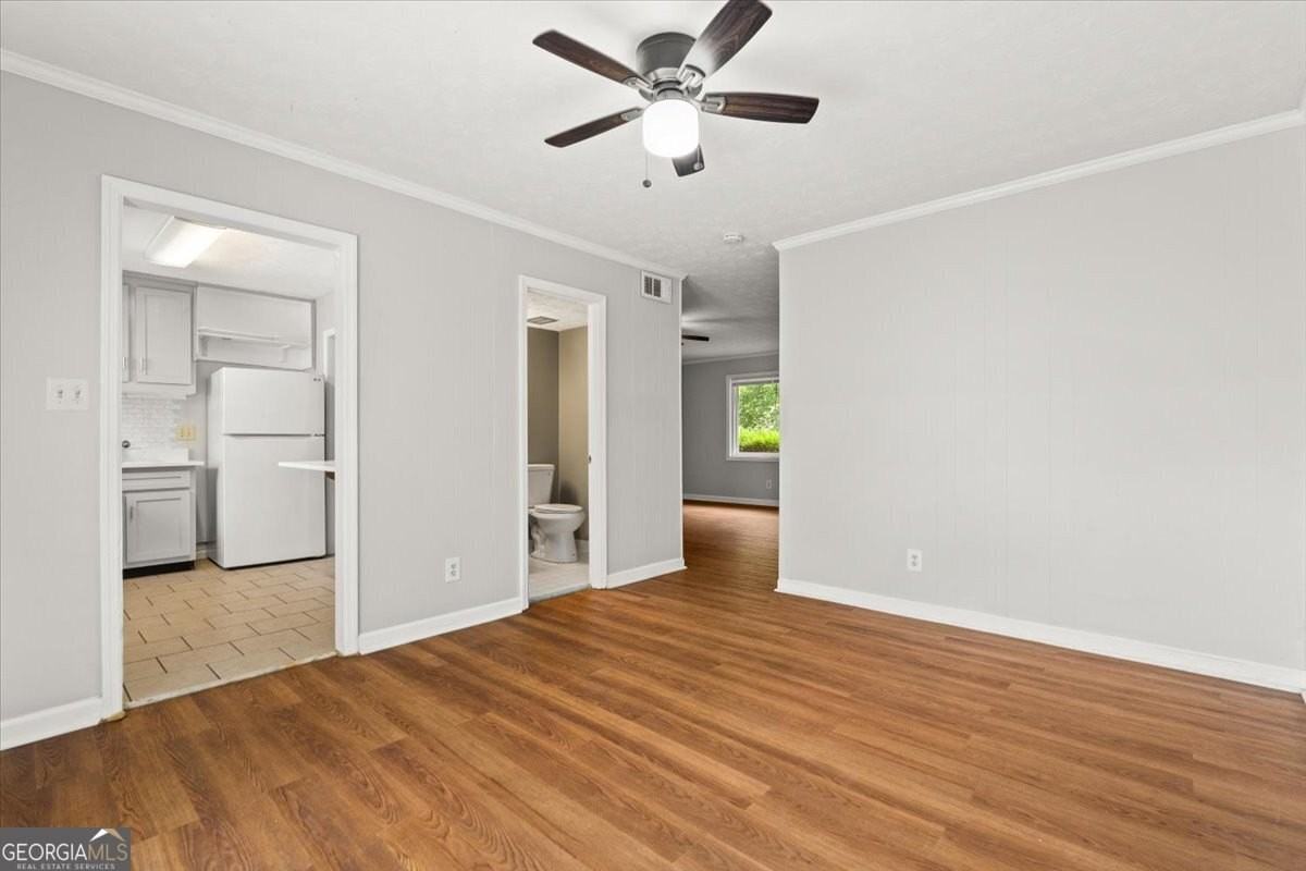 360 Winding River Dr #C - Photo 4 of 18