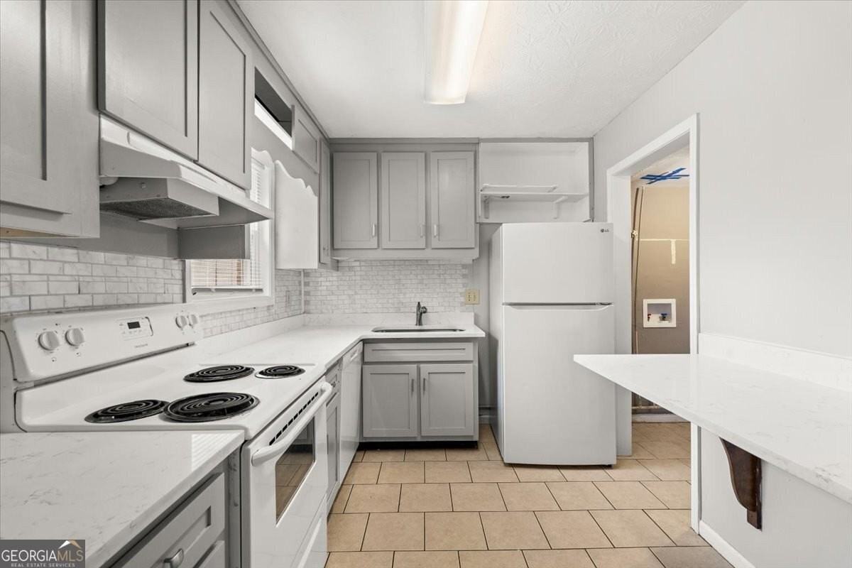 360 Winding River Dr #C - Photo 6 of 18