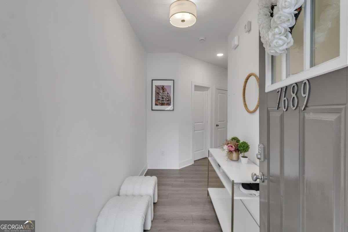 7689 Baron Rd - Photo 3 of 46