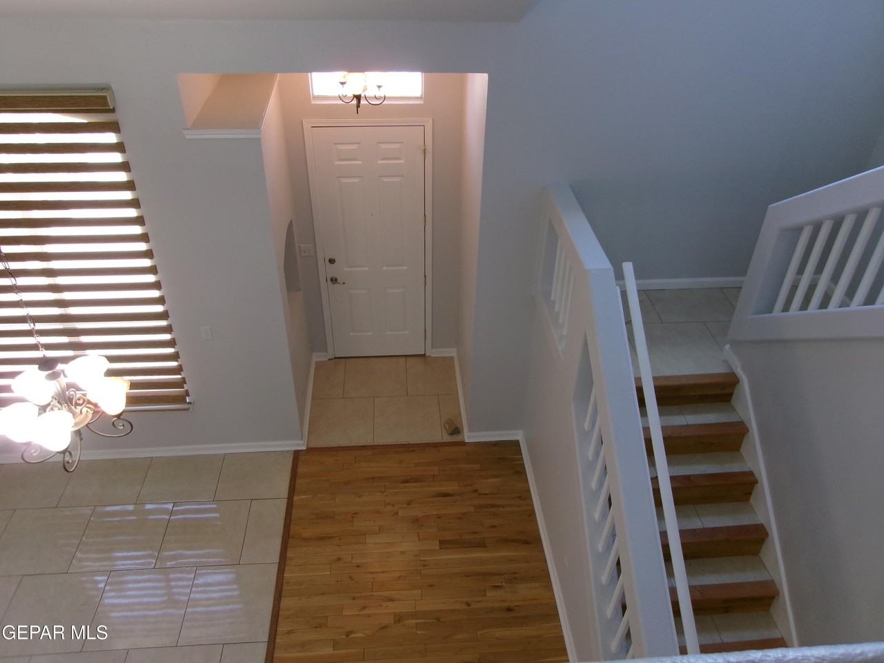 304 Alex Nicholas Ct - Photo 4 of 17