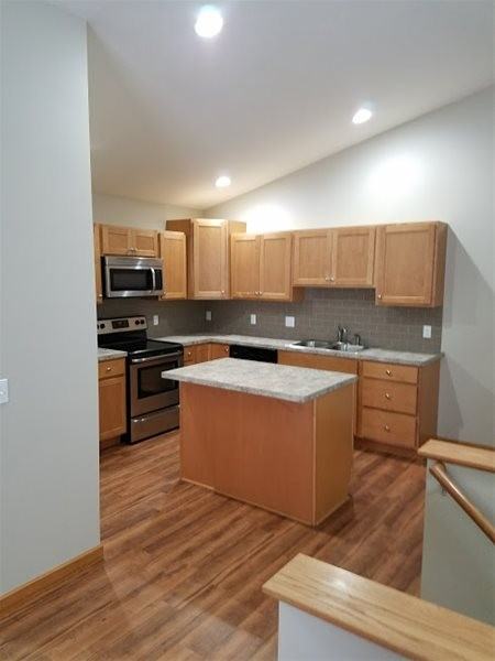 4453 136th Ave - Photo 2 of 7