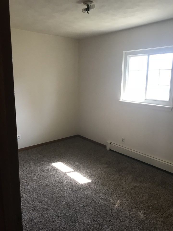 526 526 30th Ave - lease only - Photo 4 of 16