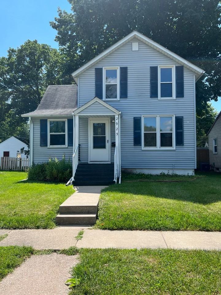 2925 Bellevue Ave - Photo 5 of 9