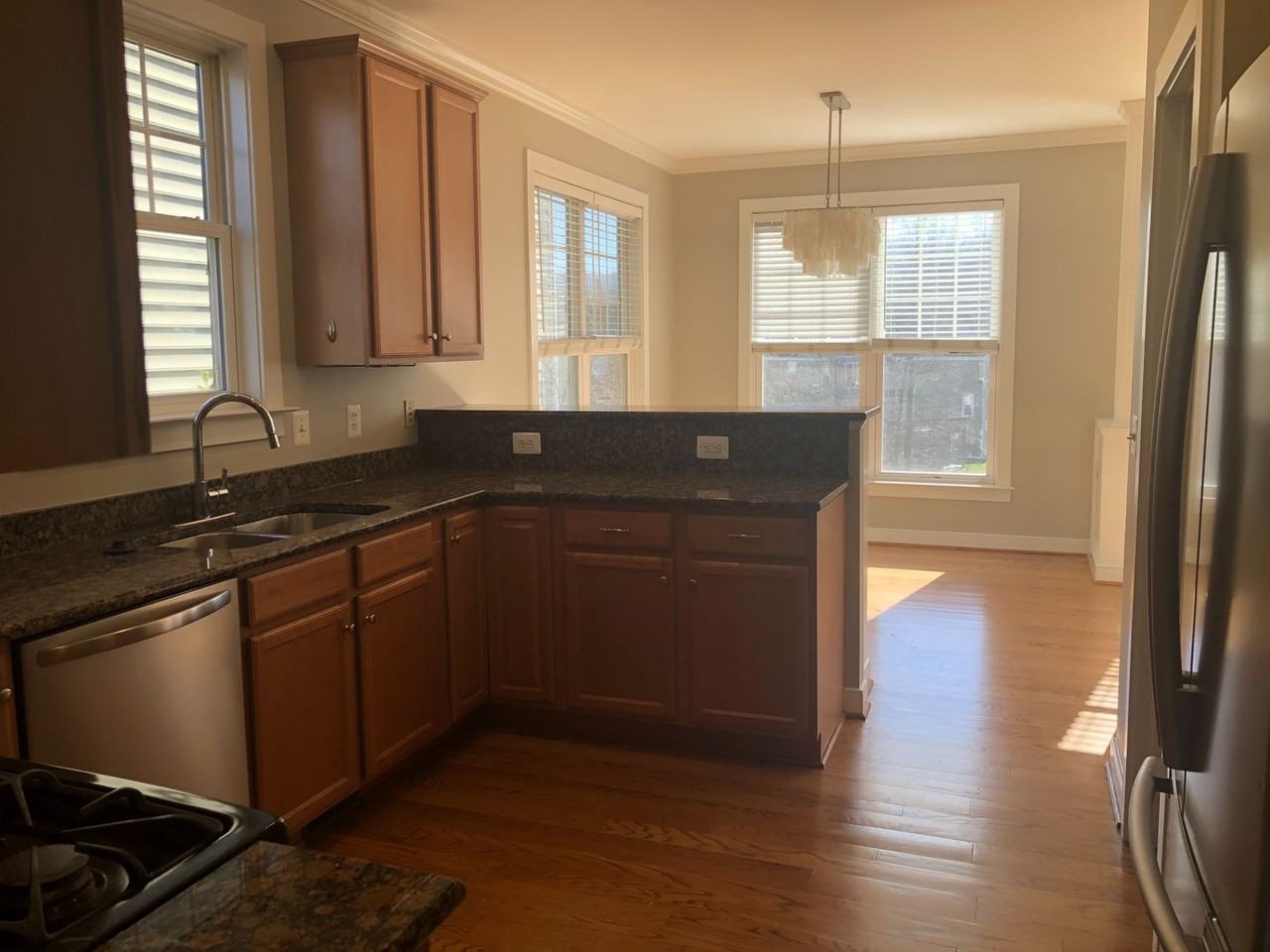 178 Brookwood Dr - Photo 6 of 22