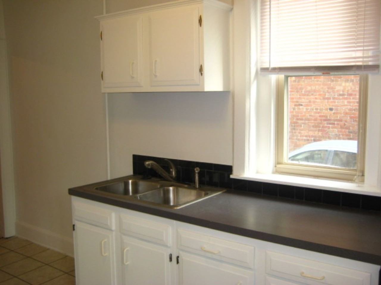 1215 Colley Ave #11 - Photo 4 of 16