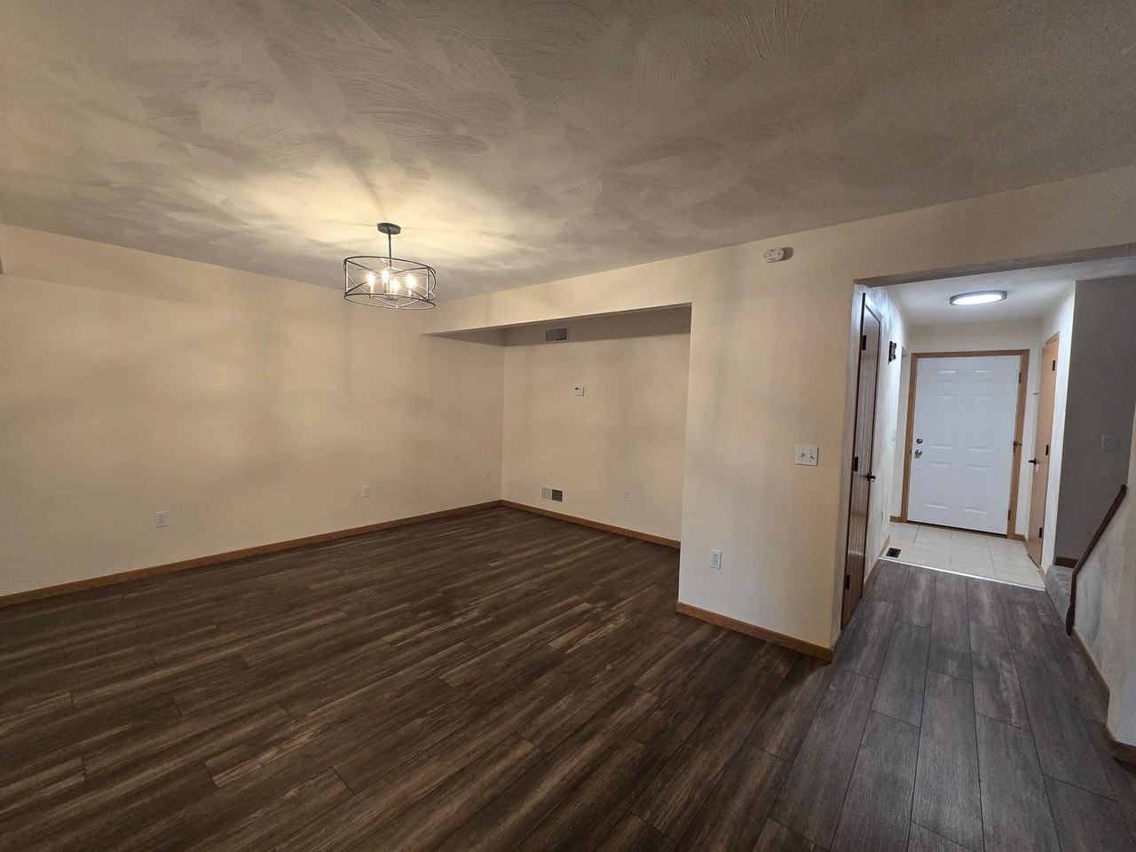 500 Harding St - Photo 7 of 22
