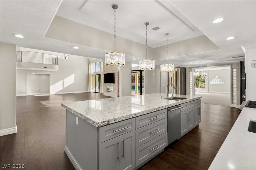 13 Dovetail Cir - Photo 6 of 50