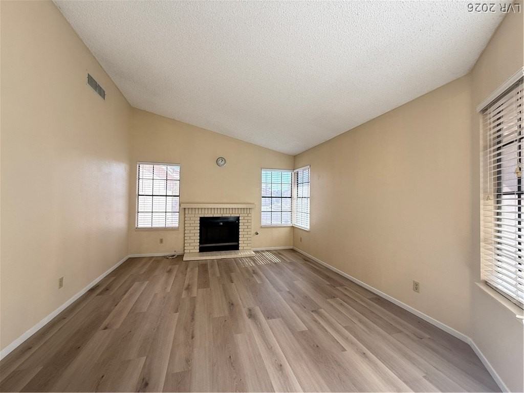 7756 Cobden Ct - Photo 2 of 25