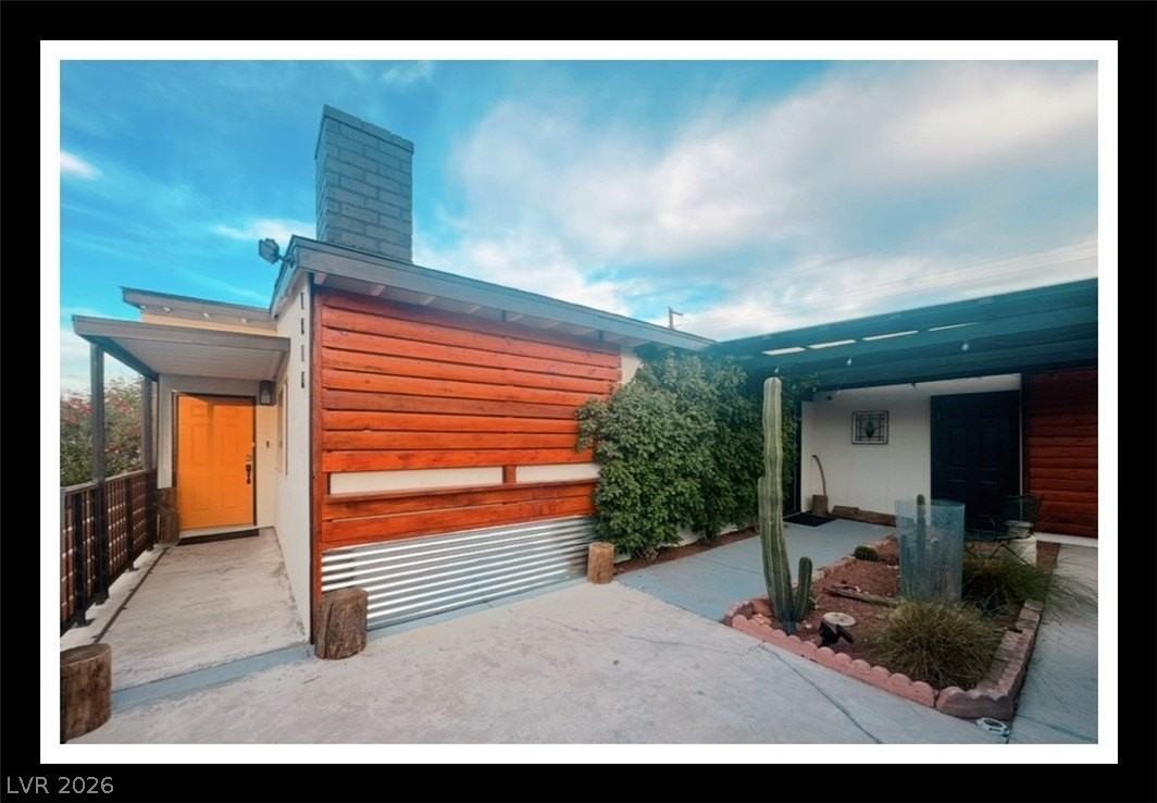 1816 Wengert Ave - Photo 3 of 36